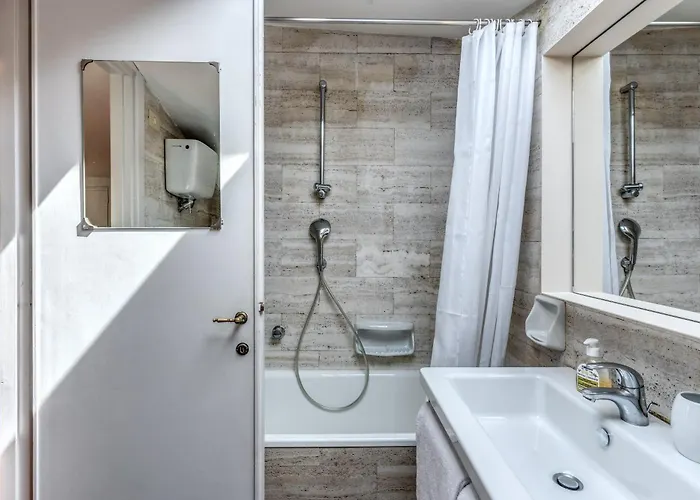 Frangipane Colosseum Apartment *
